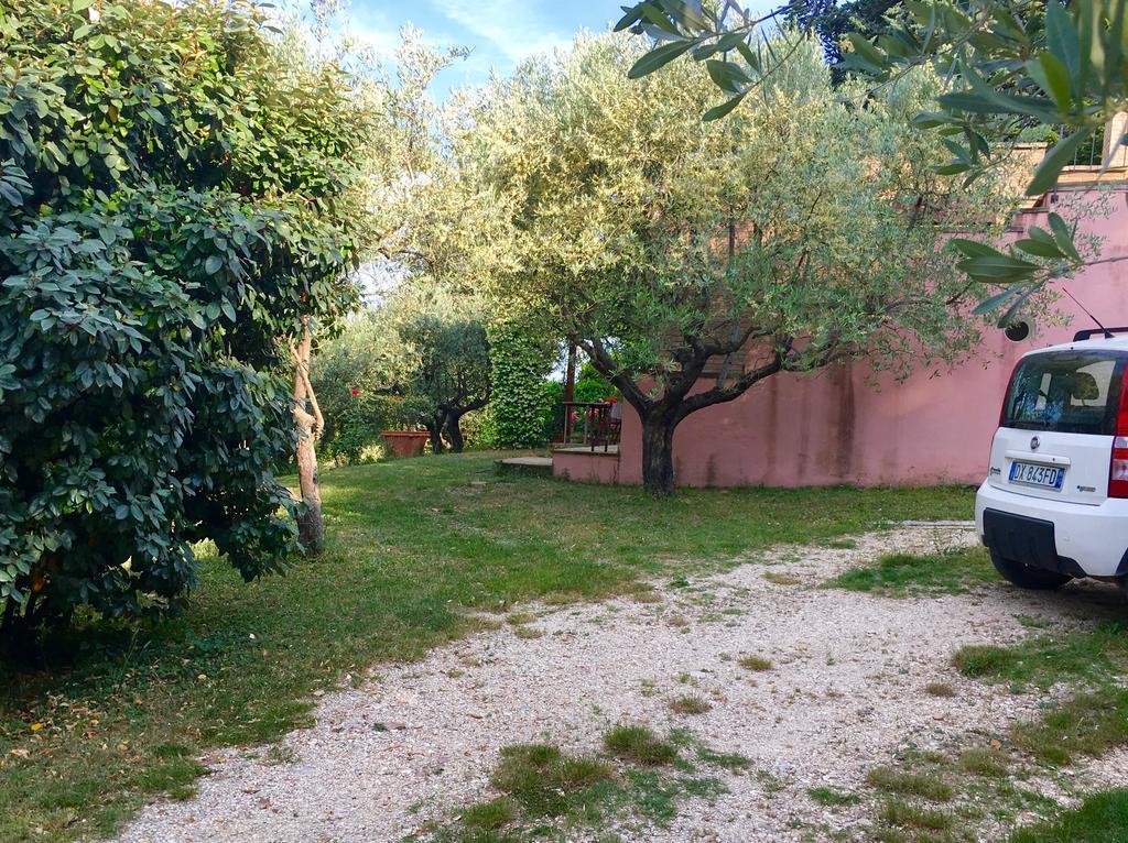 Assisi Villa Randr San Vitale ภายนอก รูปภาพ