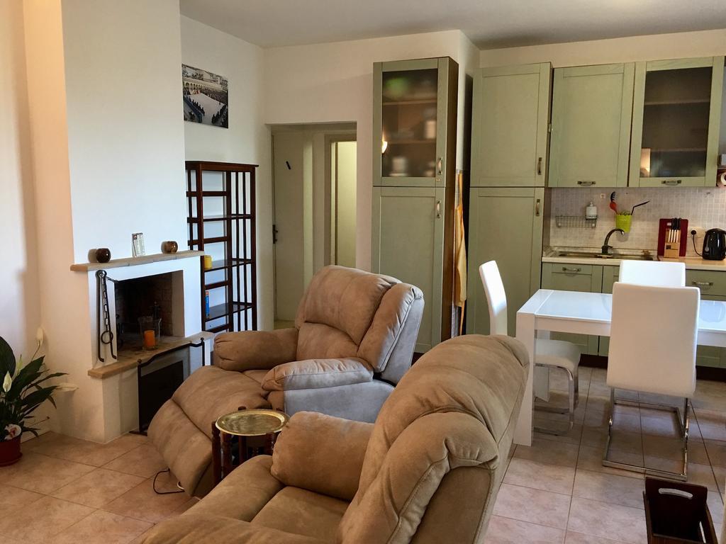Assisi Villa Randr San Vitale ภายนอก รูปภาพ