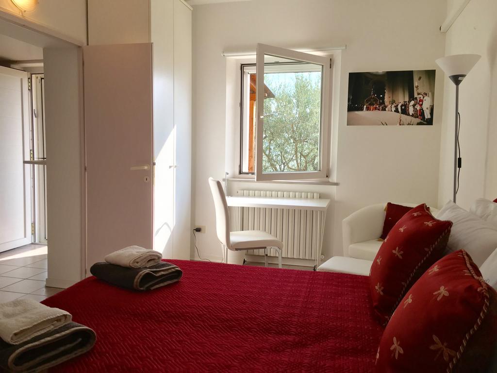 Assisi Villa Randr San Vitale ห้อง รูปภาพ